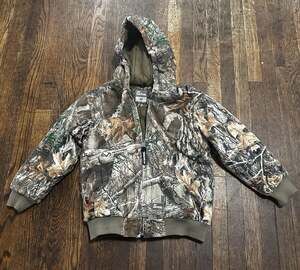 Kids Berne Heritage Hooded Jacket Realtree Edge Quilt Lined Youth Medium Camo